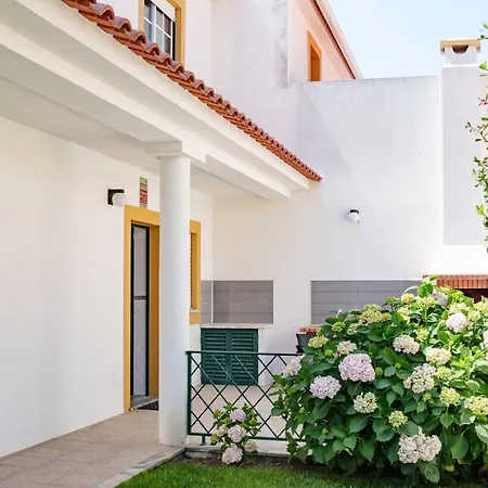 فيلة Maison Du Bonheur, Garden Peace, Peniche, Obidos